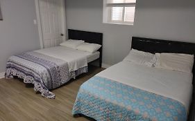 Prestige Accommodation Self-Contained 2 Bedrooms Suite